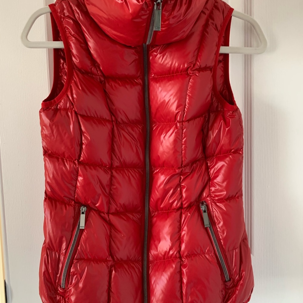 Mexx Red Puffer Vest